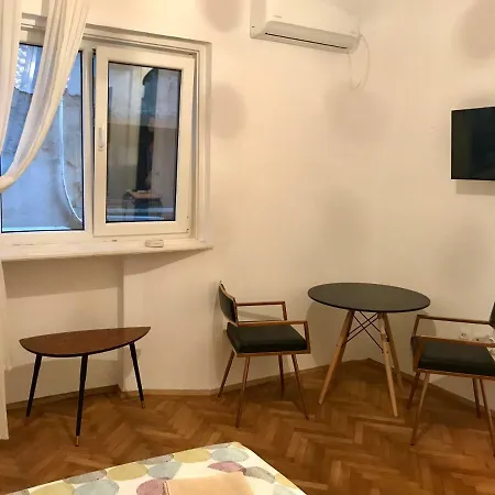 Serene Studio 布加勒斯特